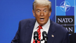 A Europa le tocar&iacute;a la loter&iacute;a si Trump dejara la OTAN.   Carlos Magdalena