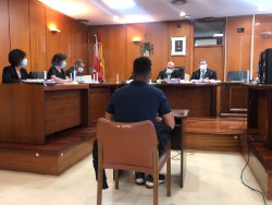 Acusado de violar a una chica de 17 a&ntilde;os a la que conocida asegura que las relaciones fueron "consentidas"