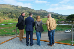 Cab&aacute;rceno suma un nuevo mirador de elefantes, un "escaparate ideal" para el Parque