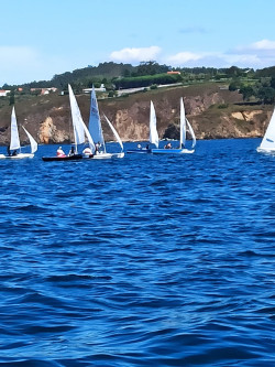 Comenz&oacute; el Campeonato de Espa&ntilde;a Master de Snipe organizado por el Club N&aacute;utico Marina Coru&ntilde;a