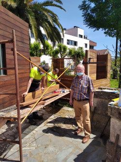 Construcci&oacute;n de una nueva marquesina en Santa Mar&iacute;a de Cay&oacute;n