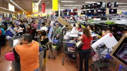 Consumismo y sociedad  &nbsp;Por Germ&aacute;n Gorraiz L&oacute;pez- Analista&nbsp;