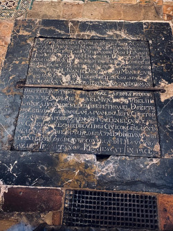 DE SAN MIGUEL DE AGUAYO A CORDOBA. HISTORIAS DE LA RECONQUISTA. Por Jos&eacute; Antonio  L&oacute;pez Rodriguez