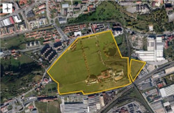 Defensa quiere hacer caja con la finca de La Remonta Por Pedro Arce