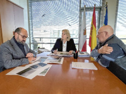 Desarrollo Rural estudiar&aacute; la reparaci&oacute;n del camino del Cueto en Miengo