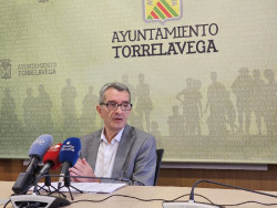 Dictamen favorable en Comisi&oacute;n a la contrataci&oacute;n del servicio de limpieza de instalaciones de Torrelavega