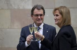 El Cava catal&aacute;n primera v&iacute;ctima inocente del visionario Mas