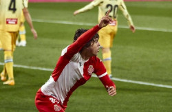 El Espanyol cae en Girona y el Mallorca le caza en el liderato