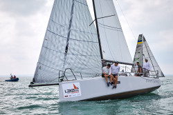 El nuevo formato ol&iacute;mpico mixto de Offhore ya navega hacia Paris 2024  