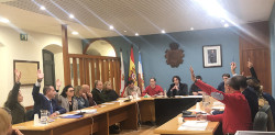 El Pleno de Astillero aprueba por unanimidad el `Vale-educa` para canjear por material para el pr&oacute;ximo curso