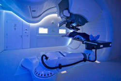 El tribunal administrativo rechaza el recurso de los aparejadores contra el contrato de protonterapia de Valdecilla