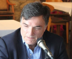 En un viejo pa&iacute;s ineficiente, algo as&iacute; como Espa&ntilde;a entre dos guerras civiles  Por Guillermo P&eacute;rez-Cos&iacute;o