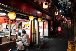 Jap&oacute;n ultima la ampliaci&oacute;n durante un mes del estado de emergencia mientras los casos superan los 14.500