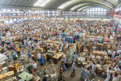 La Feria Desembalaje abre sus puertas en el Mercado de Ganados de Torrelavega con 95 expositores