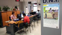 La Polic&iacute;a reinicia este mi&eacute;rcoles la renovaci&oacute;n del DNI dentro de la Fase 2 y con uso de mascarilla