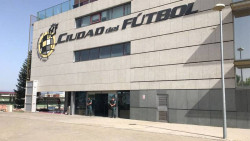 La RFEF autoriza la fusi&oacute;n del Real Madrid con el CD Tac&oacute;n para crear su equipo femenino
