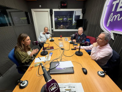 La tertulia de Claudio Acebo y "el pacto de las &eacute;lites" del PRC.  Carlos Magdalena