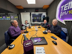 La tertulia de Claudio Acebo, y "mientras la nevera est&eacute; llena aqu&iacute; no se mueve ni dios" Carlos Magdalena