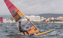 Larga jornada en el europeo de RS:X