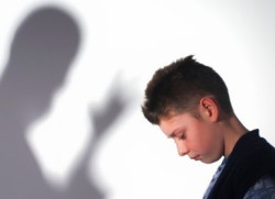 Las autoprofec&iacute;as, o el arte de tropezar en la misma piedra