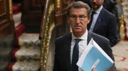 Manifestaci&oacute;n Alberto N&uacute;&ntilde;ez Feij&oacute;o, por el bien de Espa&ntilde;a y los espa&ntilde;oles.  Mariano Cabrero B&aacute;rcena es escritor