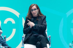 M&oacute;nica Garc&iacute;a se compromete a "arrojar luz" para evitar la corrupci&oacute;n y el fraude en el sistema sanitario