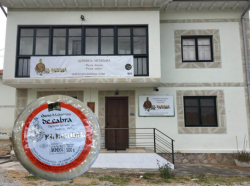 Queser&iacute;a Artesana" El Bardal", por Pedro Arce D&iacute;ez