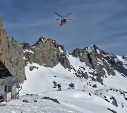  Rescatado un esquiador de 59 a&ntilde;os tras sufrir un esguince grave en Hoyos Sengros