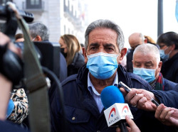  Revilla espera que el agresor del m&eacute;dico detenido pase una "largu&iacute;sima temporada en la c&aacute;rcel"