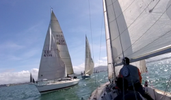 Se incumple  el acuerdo de flota de navegar en el abra con los J80,