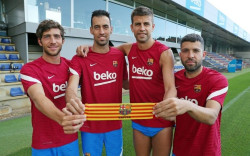 Sergio Busquets y Jordi Alba firman sus rebajas de sueldo siguiendo los pasos de Piqu&eacute;