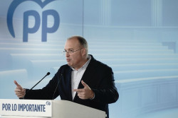 Tellado dice que Guardiola y Azc&oacute;n "liderar&aacute;n las conversaciones" con Vox y ve "esencial" tener Presupuestos en las CCAA