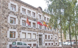 Torrelavega licita la compra de gradas cubiertas port&aacute;tiles para eventos culturales y deportivos