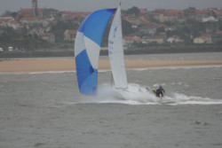 Triplete del Fredo estrella del Norte, en una dura tirada del J80 santanderino